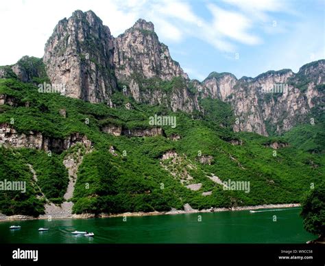 雲臺山在哪個城市，山中有樹，樹中有人。